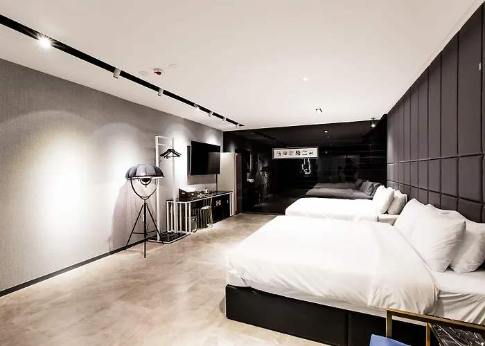 Hotel Air Sky 3*