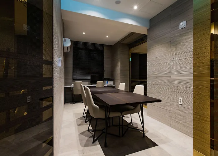 Air Sky Hotel 3*