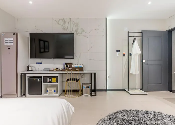 Air Sky Hotel 3*